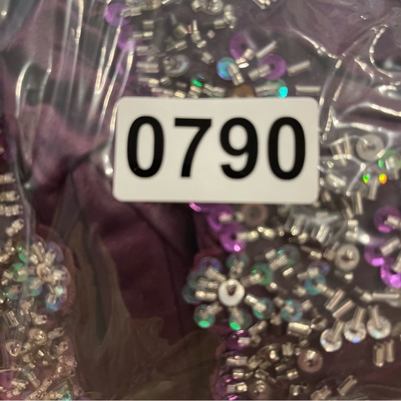 Y2K Evening Halter Gown Women’s Size 12 Small Purple Satin Beaded Prom Wedding - Picture 14 of 14